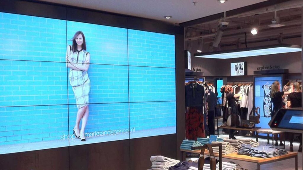 large format lcd screen in store